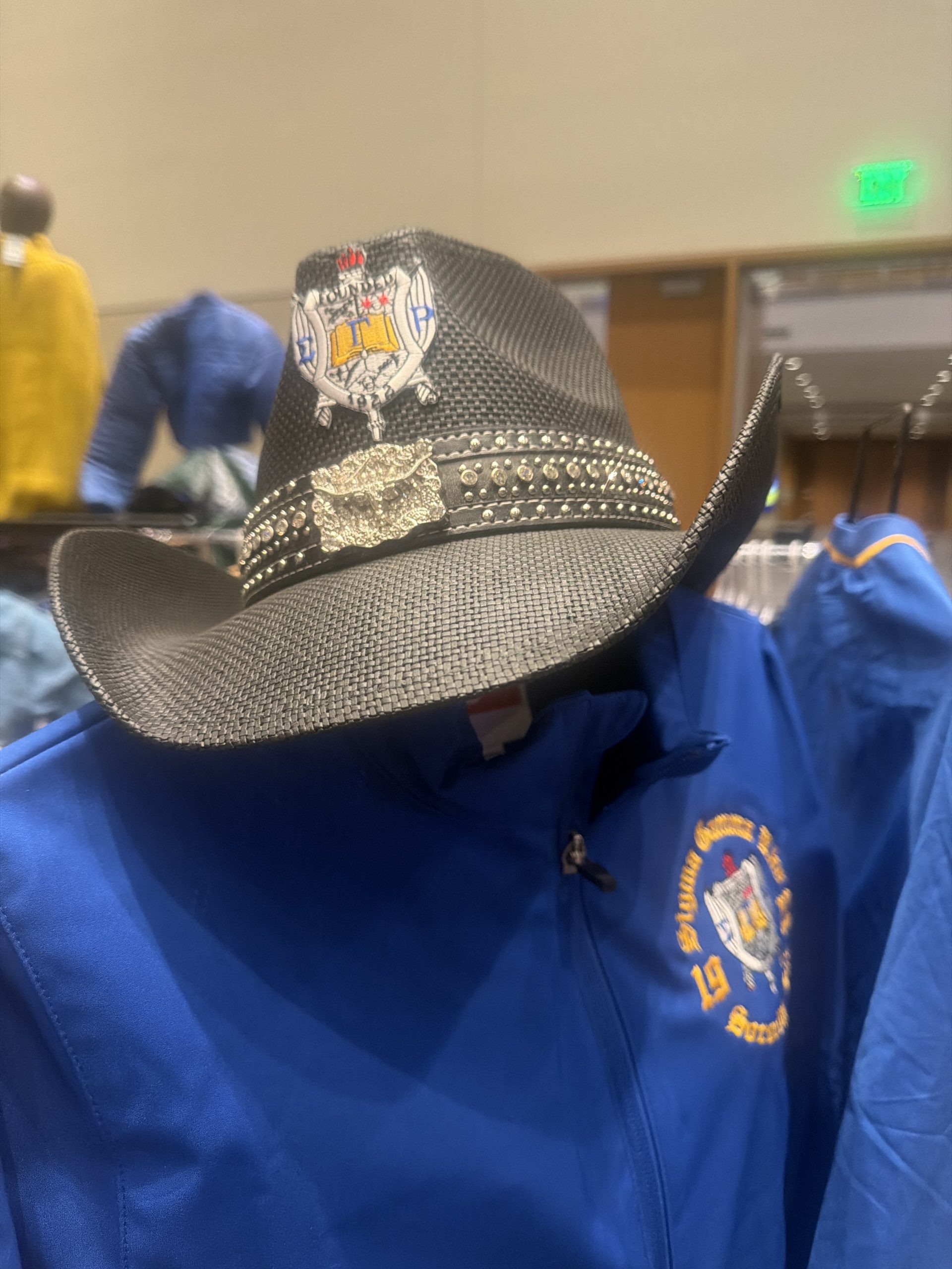 Ladie's SGRho Assorted Hats - Image 7